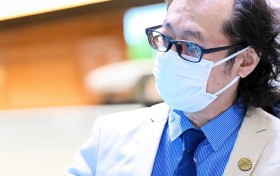AWE的“凝视”：当日本工程师的镜头对准中国创新，一个时代的背影正在远去
